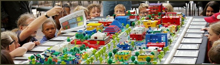 kids playing with legos