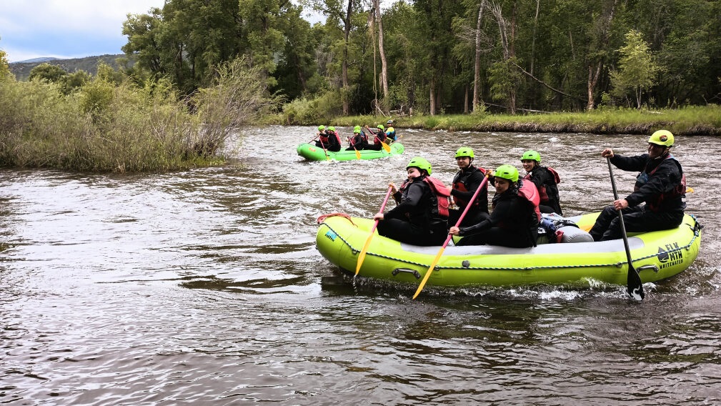 Students rafting.