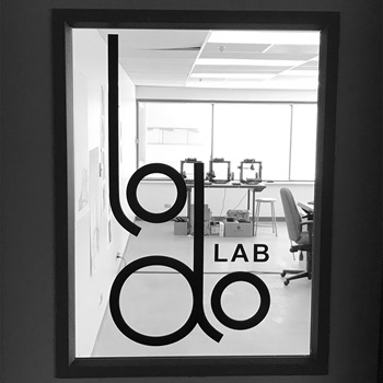 Lab Door 1024x1365x72px